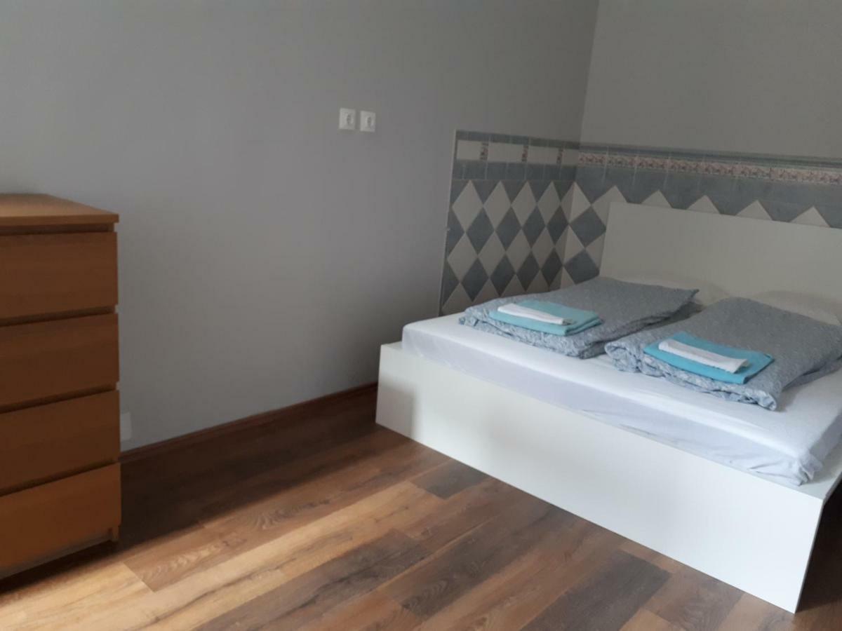 Dob15 Big Apartment
